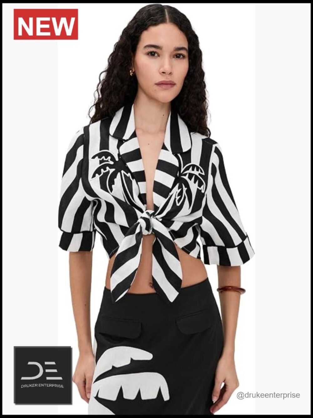 Crop Top with Linen Fabric and Embroidered Palm Trees, Short Sleeve, Collared